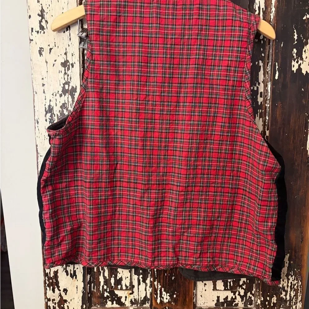 Festive Christmas Vest with Embroidered Letters w plaid inside. Vintage size L